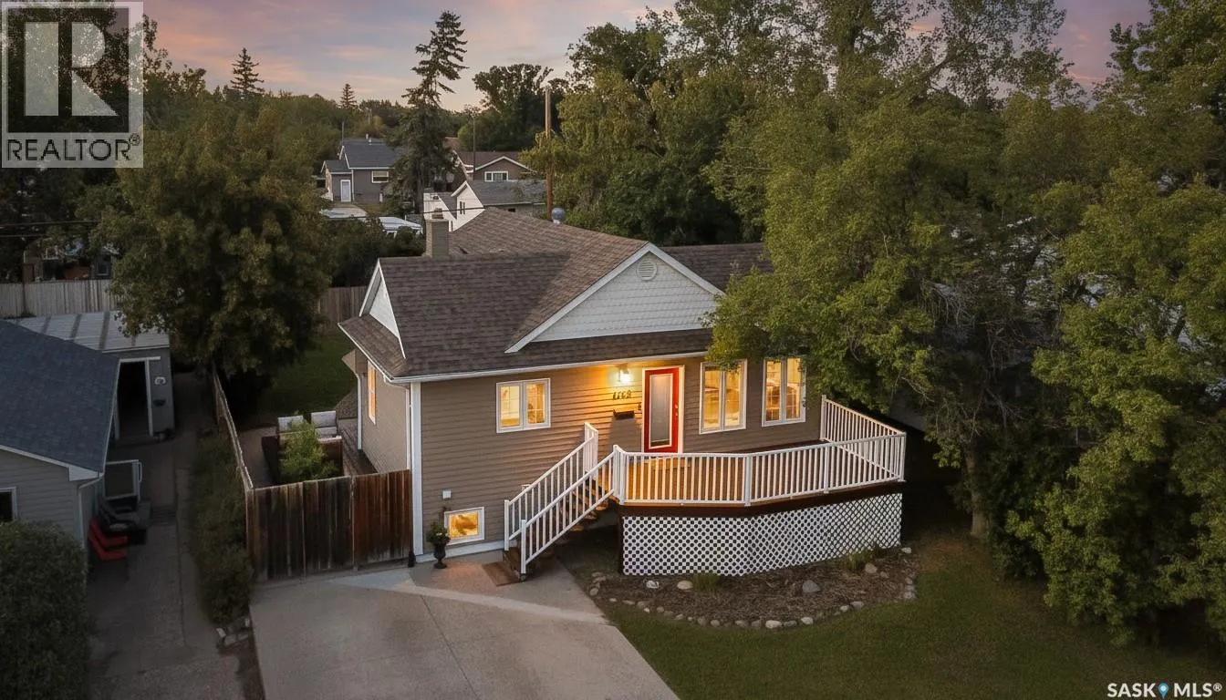 House for rent: 1116 Hochelaga Street W, Moose Jaw, Saskatchewan S6H 2J2