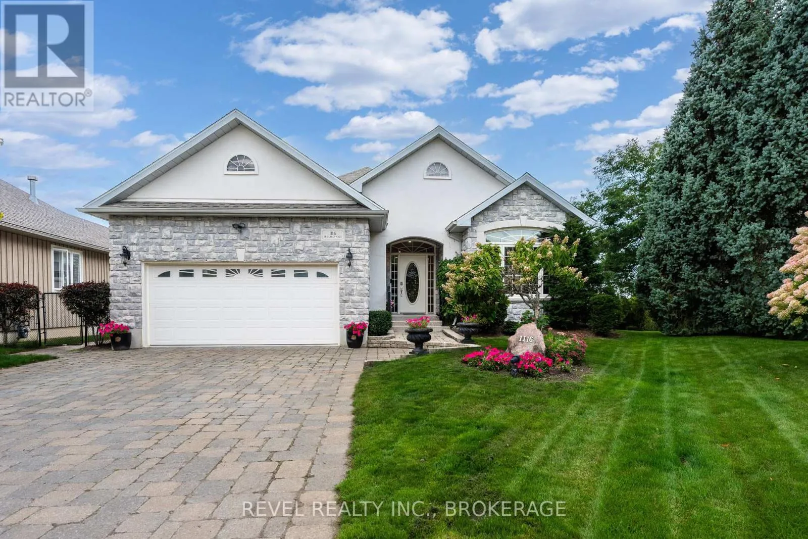 House for rent: 1116 Trailhead Place, Kingston, Ontario K7M 9H3