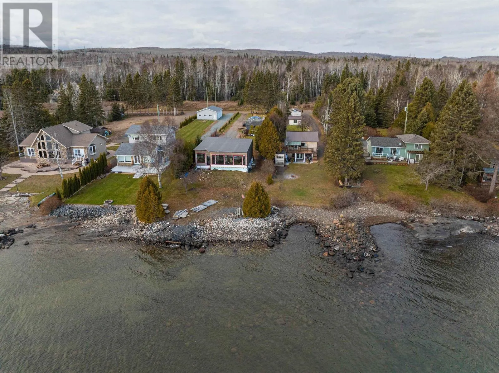 1117 Cedar Bay Rd., Shuniah, Ontario P7A 0C9