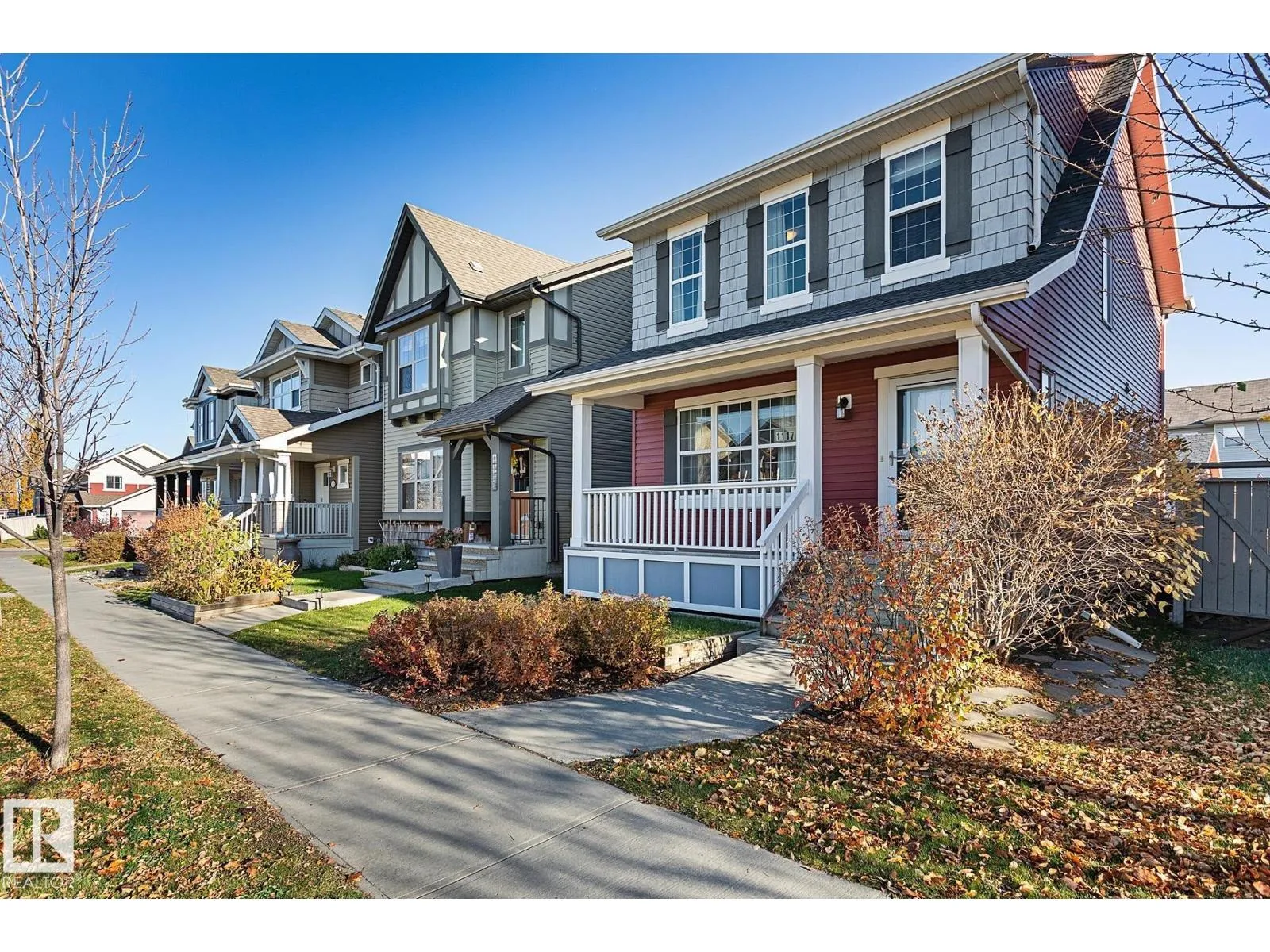 House for rent: 1117 Chappelle Boulevard Sw, Edmonton, Alberta T6W 0Y9