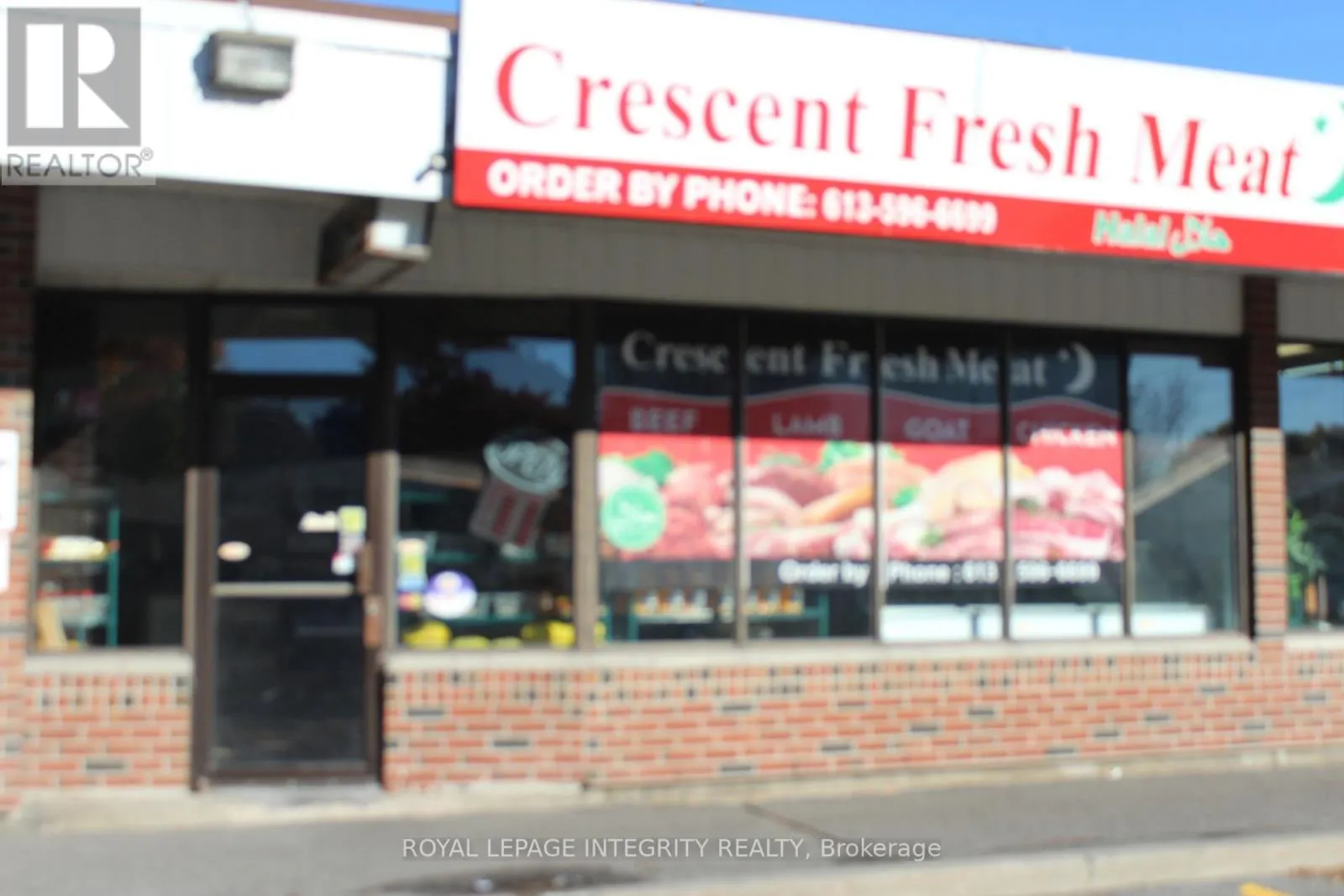 1117 Cobden Road, Ottawa, Ontario K2C 2Z1