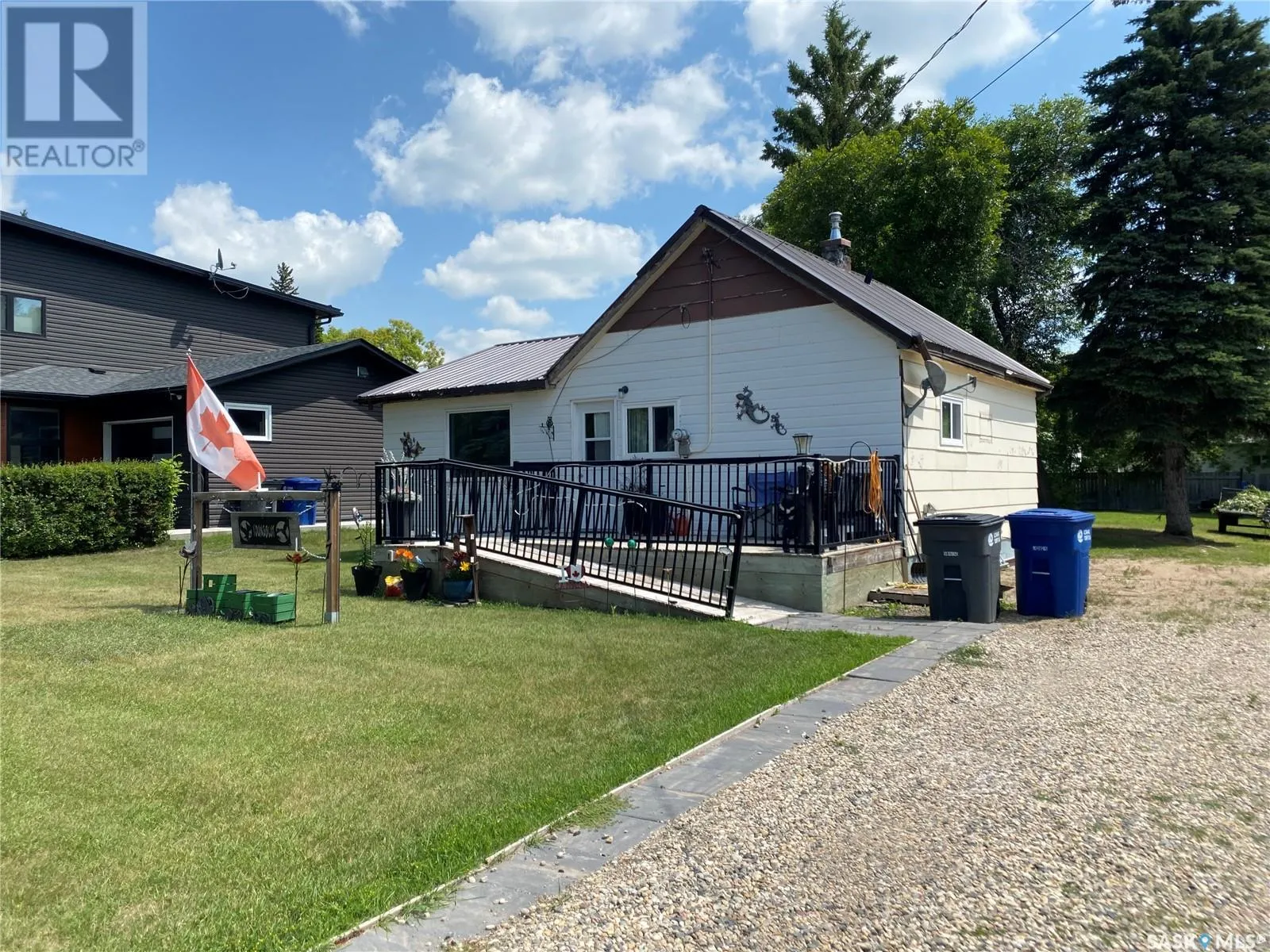 House for rent: 1117 Gordon Street, Moosomin, Saskatchewan S0G 3N0