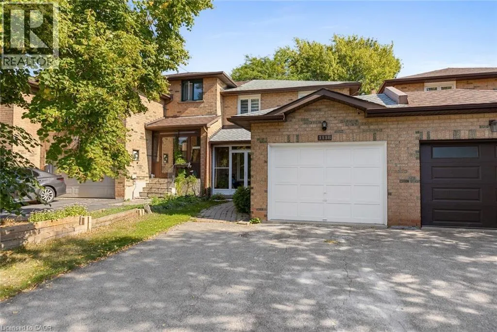Row / Townhouse for rent: 1118 Avondale Drive, Oakville, Ontario L6H 5L4