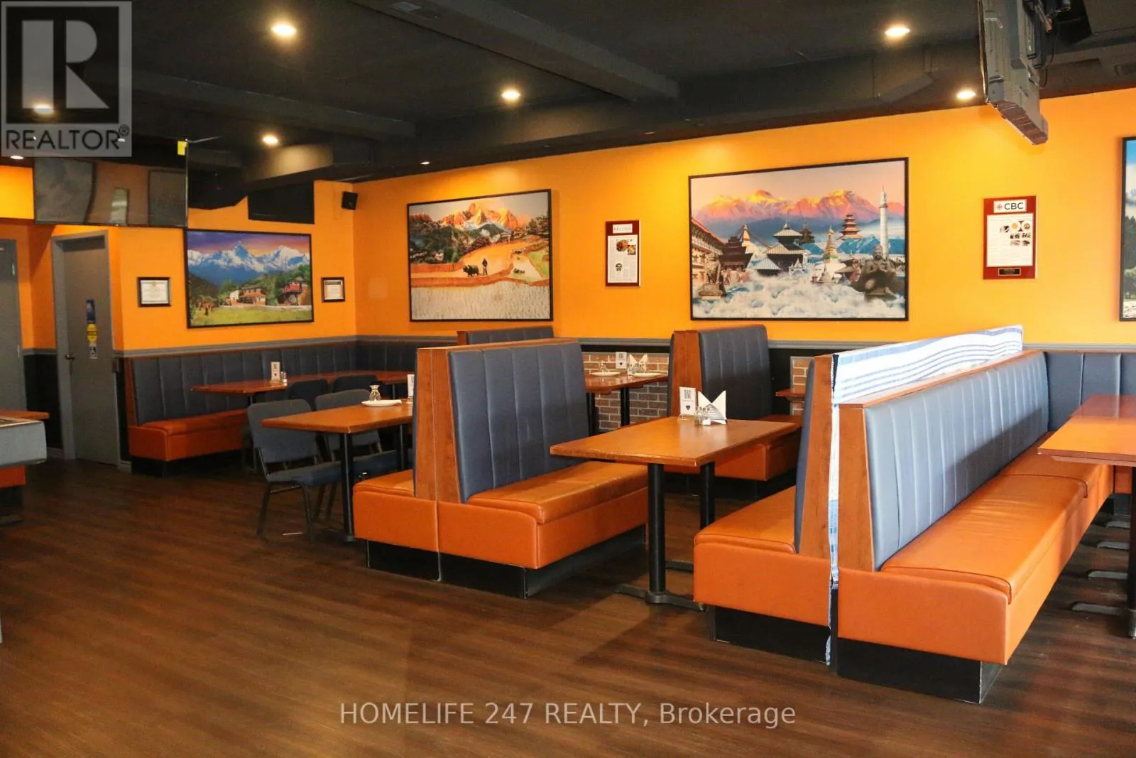 1118 King Street E, Cambridge, Ontario N3H 3P6