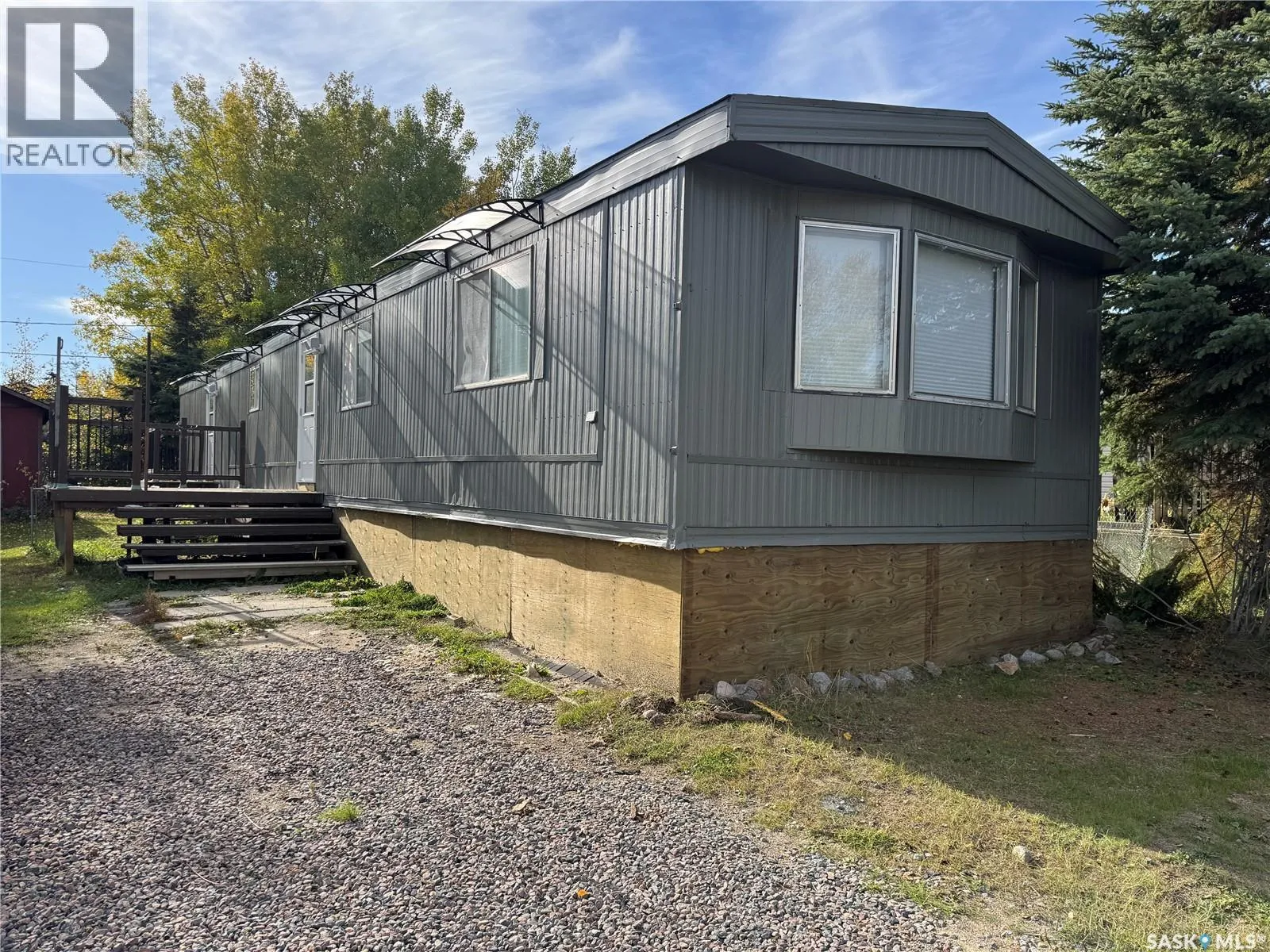 Mobile Home for rent: 1119 Dalby Crescent, La Ronge, Saskatchewan S0J 1L0