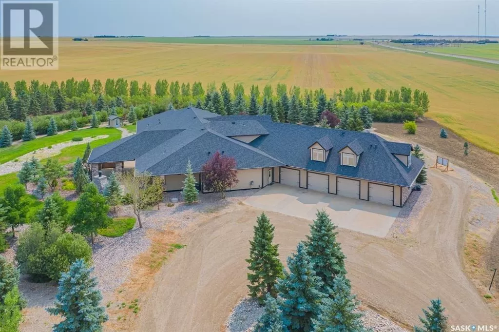 House for rent: 112 4 Highway S, Rosetown, Saskatchewan S0L 2V0