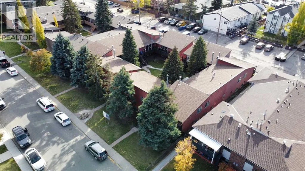 Multi-Family for rent: 1-12, 4607 73 Street Nw, Calgary, Alberta T3B 2M3