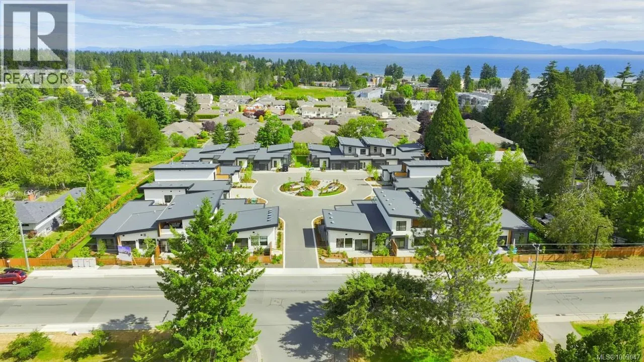 Row / Townhouse for rent: 112 463 Hirst Ave, Parksville, British Columbia V9P 1J2