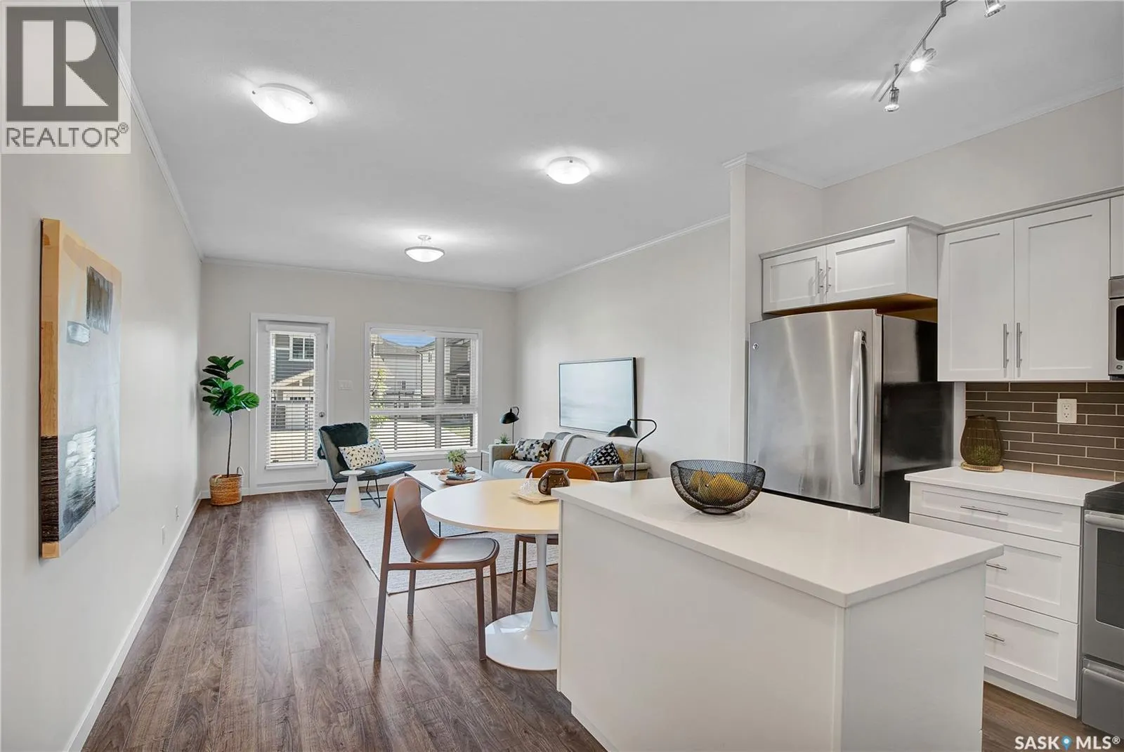 Apartment for rent: 112 545 Hassard Close, Saskatoon, Saskatchewan S7L 6V3