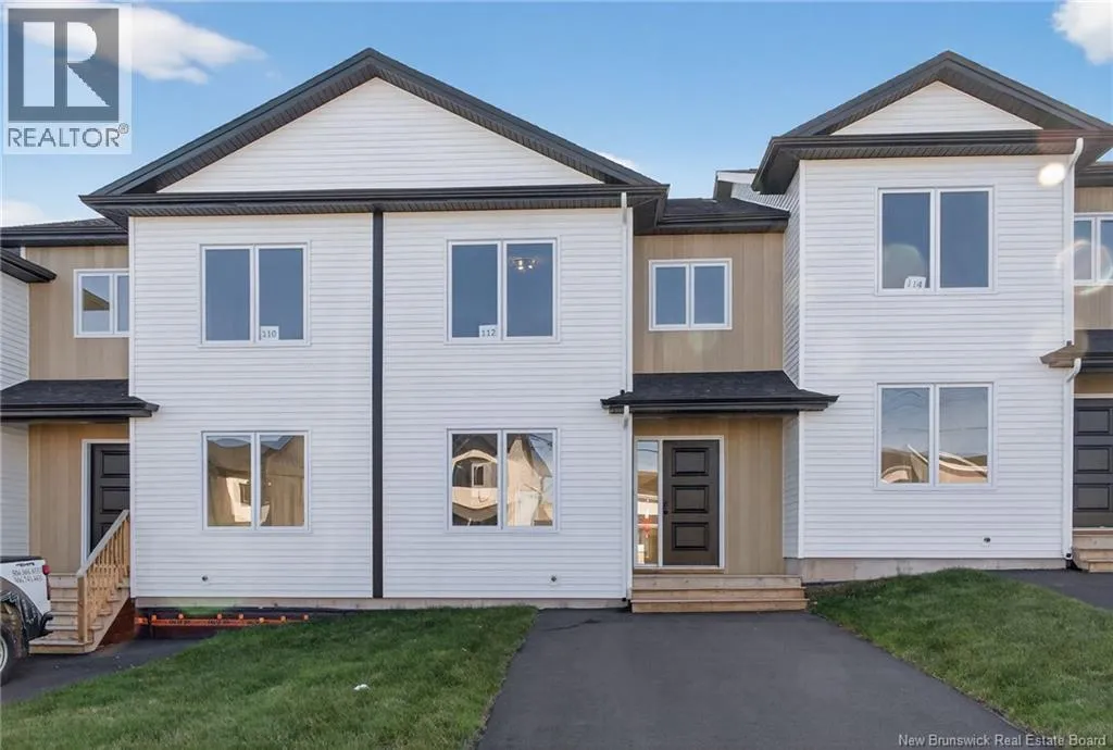 Row / Townhouse for rent: 112 Ernest Street, Dieppe, New Brunswick E1A 8R4