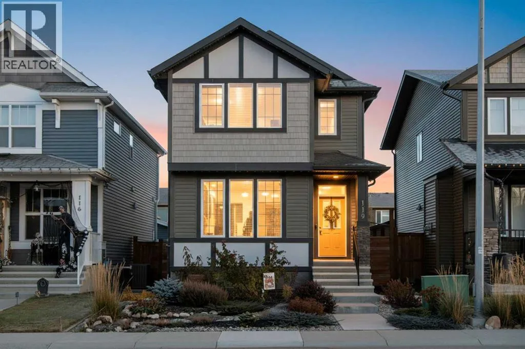 House for rent: 112 Fireside Crescent, Cochrane, Alberta T4C 2A3