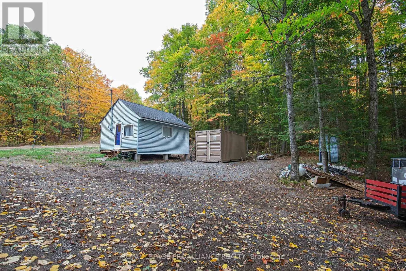 Other for rent: 112 Little Finch Lake Road, Addington Highlands, Ontario K0H 1L0