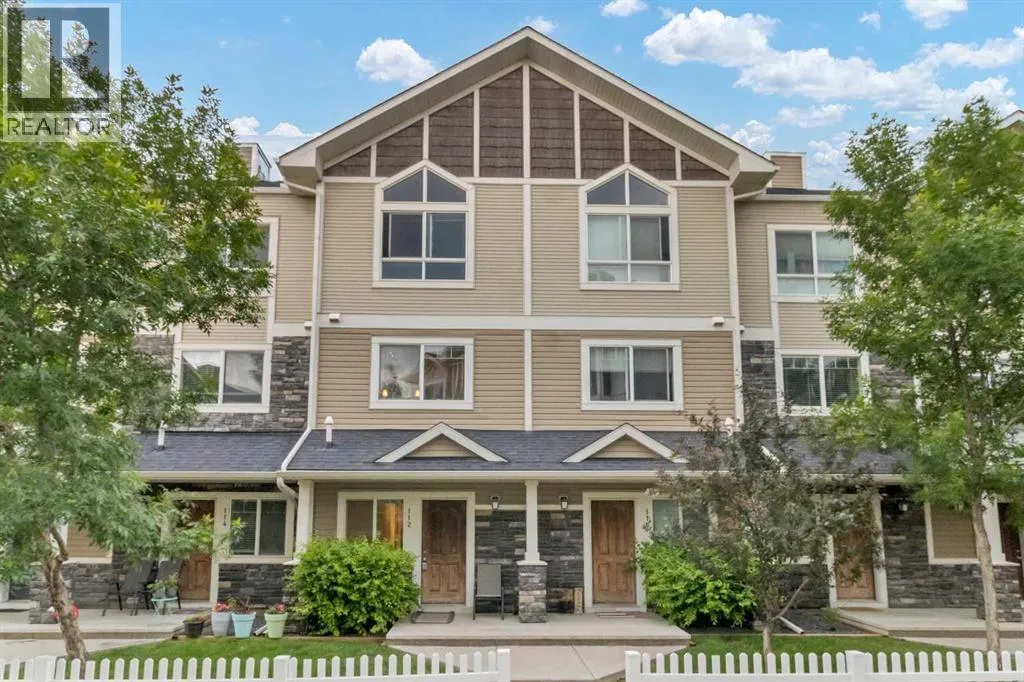 Row / Townhouse for rent: 112 Skyview Ranch Gardens Ne, Calgary, Alberta T3N 0A9