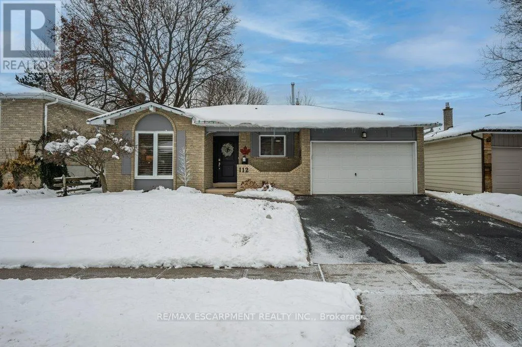 House for rent: 112 Thomas Street, Cambridge, Ontario N3C 3C7