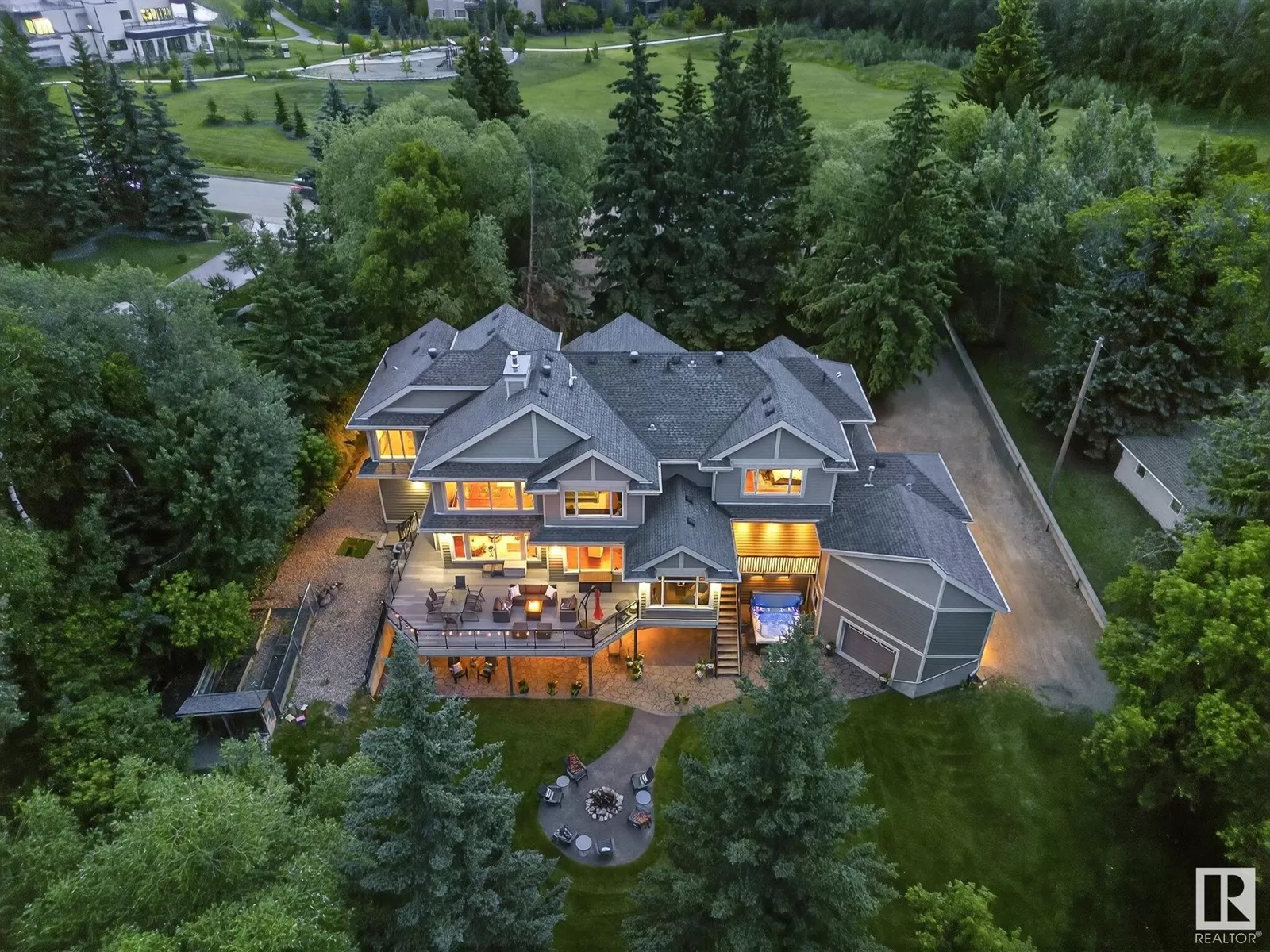 House for rent: 112 Windermere Dr Nw, Edmonton, Alberta T6W 0S4