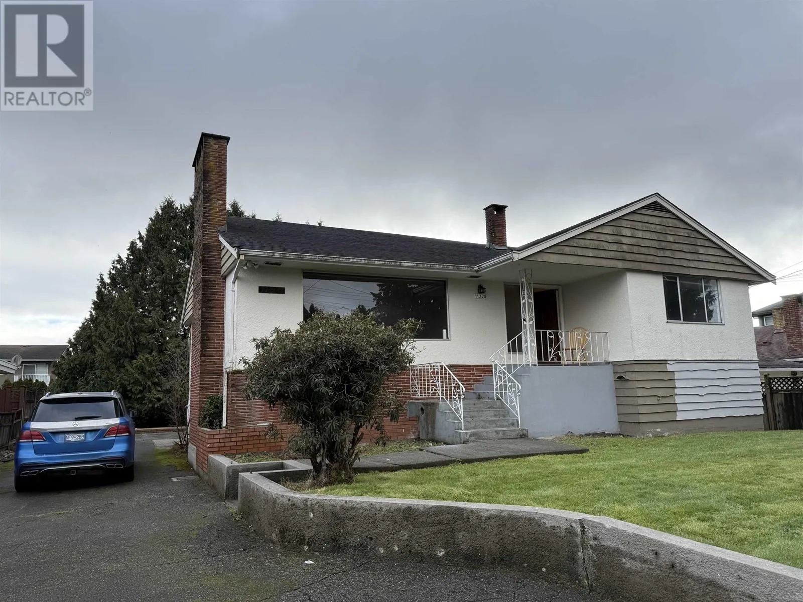 House for rent: 11220 King Road, Richmond, British Columbia V7A 3B4