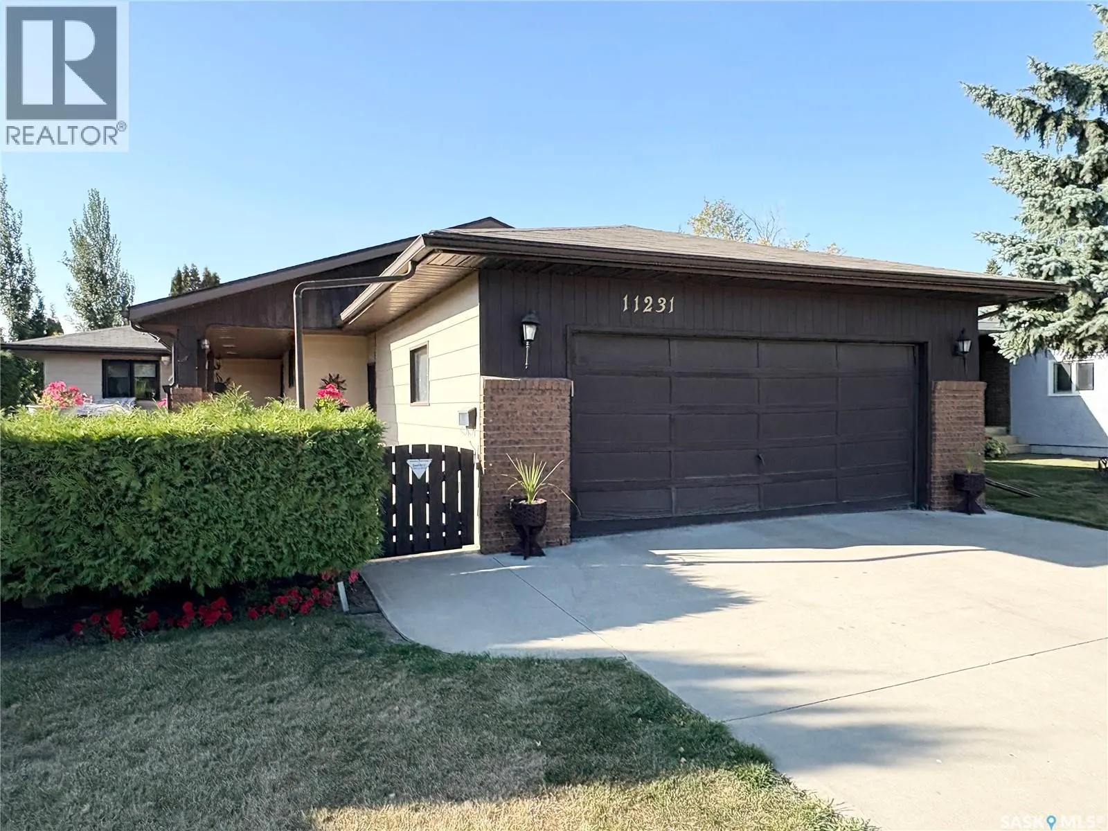 House for rent: 11231 Gardiner Drive, North Battleford, Saskatchewan S9A 3M5