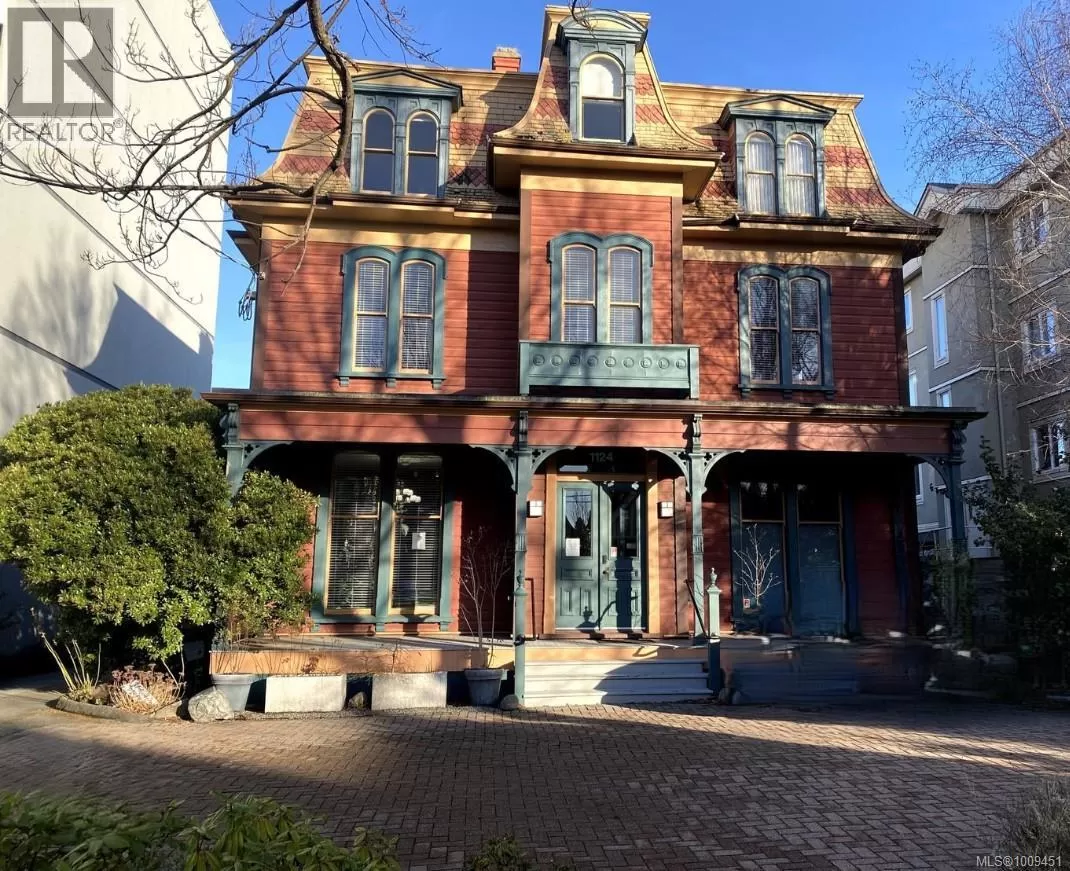 Offices for rent: 1124 Fort St, Victoria, British Columbia V8V 3K8