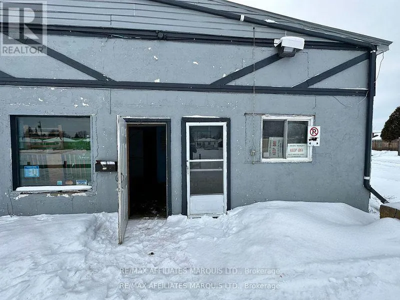 1124 Paul Street, Cornwall, Ontario K6H 2Y8