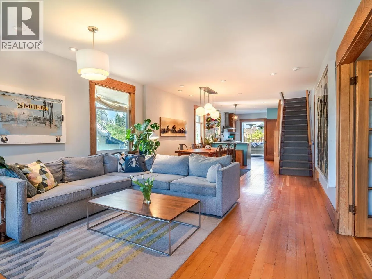 House for rent: 1124 Tenth Avenue, New Westminster, British Columbia V3M 3H7