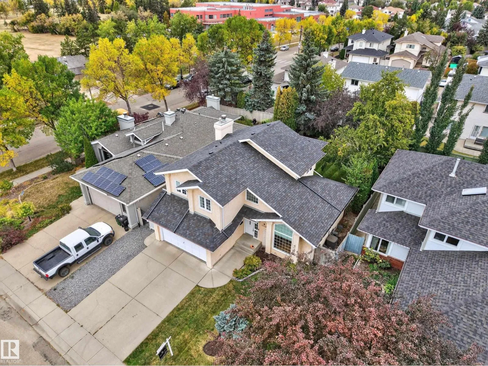 House for rent: 11254 10a Av Nw, Edmonton, Alberta T6J 6S3