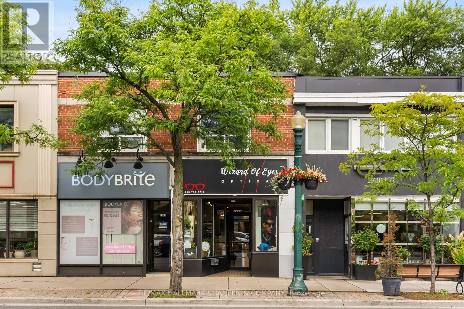 1126 Eglinton Avenue W, Toronto, Ontario M6C 2E2