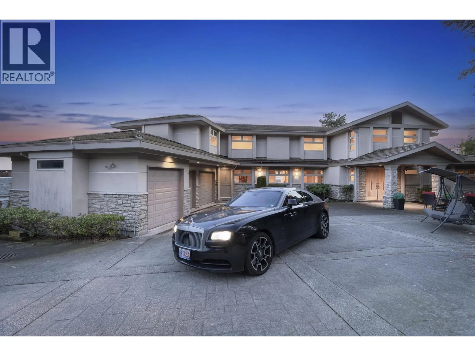 House for rent: 1128 Crestline Road, West Vancouver, British Columbia V7S 2E4