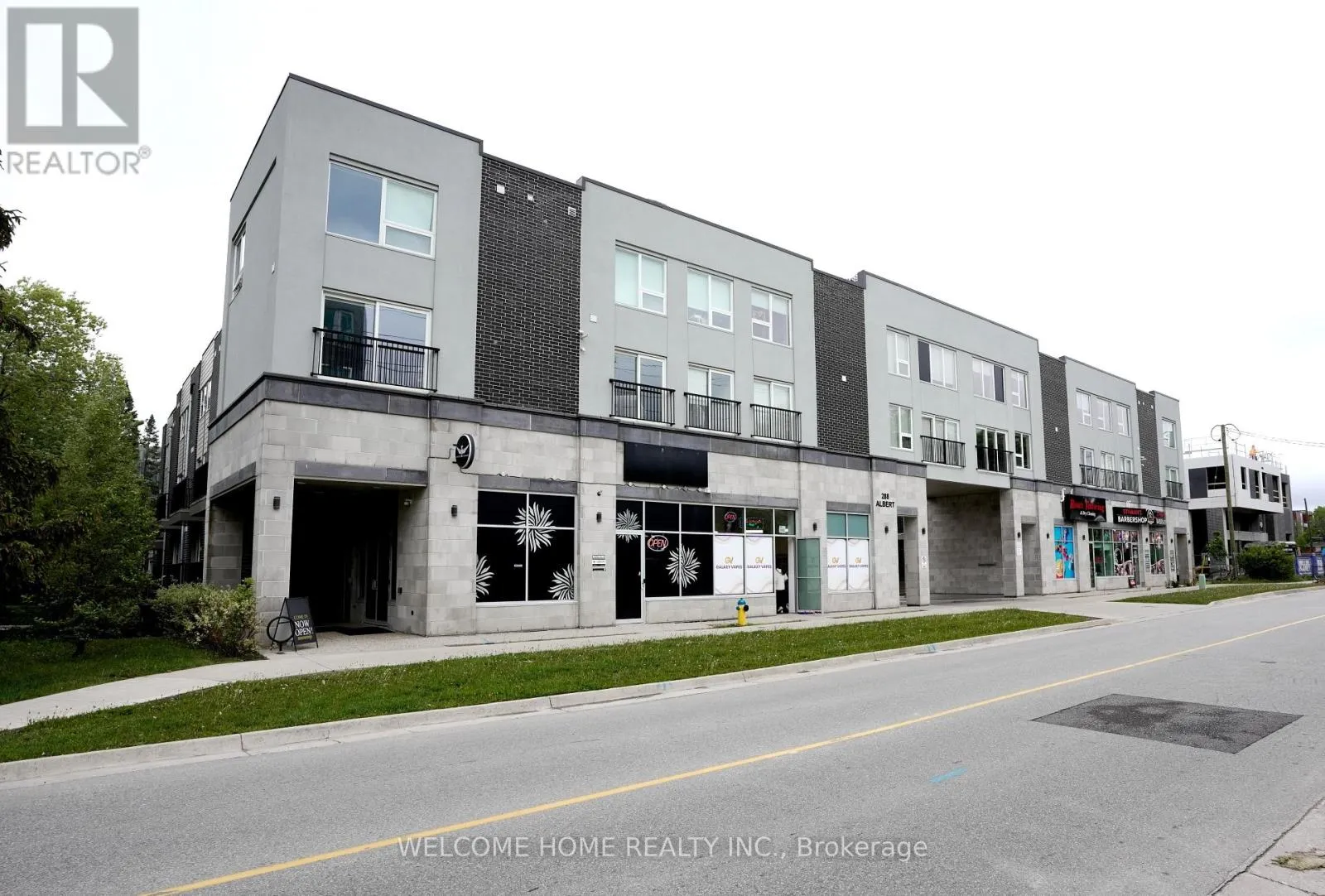 Row / Townhouse for rent: 113 - 288 Albert Street, Waterloo, Ontario N2L 0G9