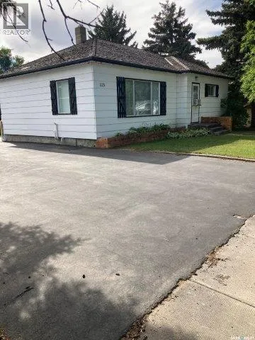 House for rent: 113 4th Avenue Sw, Ituna, Saskatchewan S0A 1N0