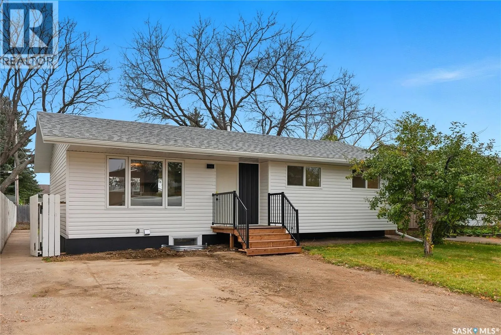 House for rent: 113 5th Avenue N, Warman, Saskatchewan S0K 4S0