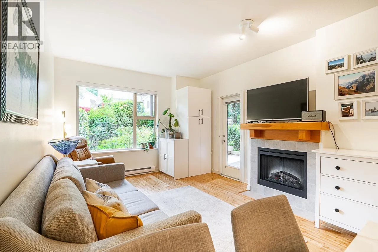 Apartment for rent: 113 808 Sangster Place, New Westminster, British Columbia V3L 5W3