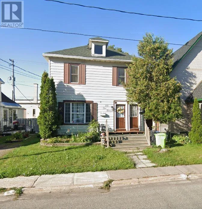Duplex for rent: 113 Grosvenor Ave, Sault Ste Marie, Ontario P6B 2M2
