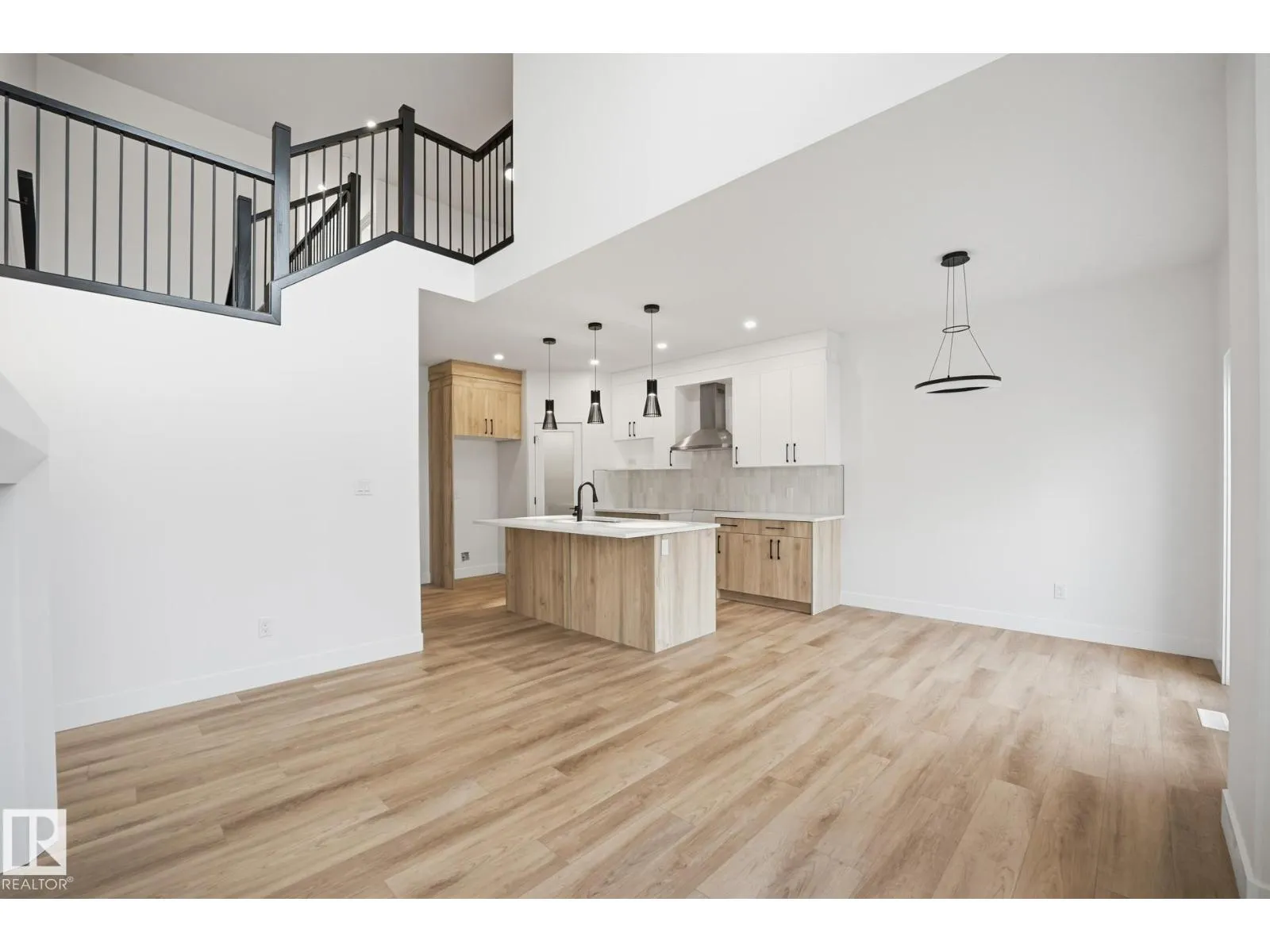 Duplex for rent: 113 Hilton Cove, Spruce Grove, Alberta T7X 1Y4