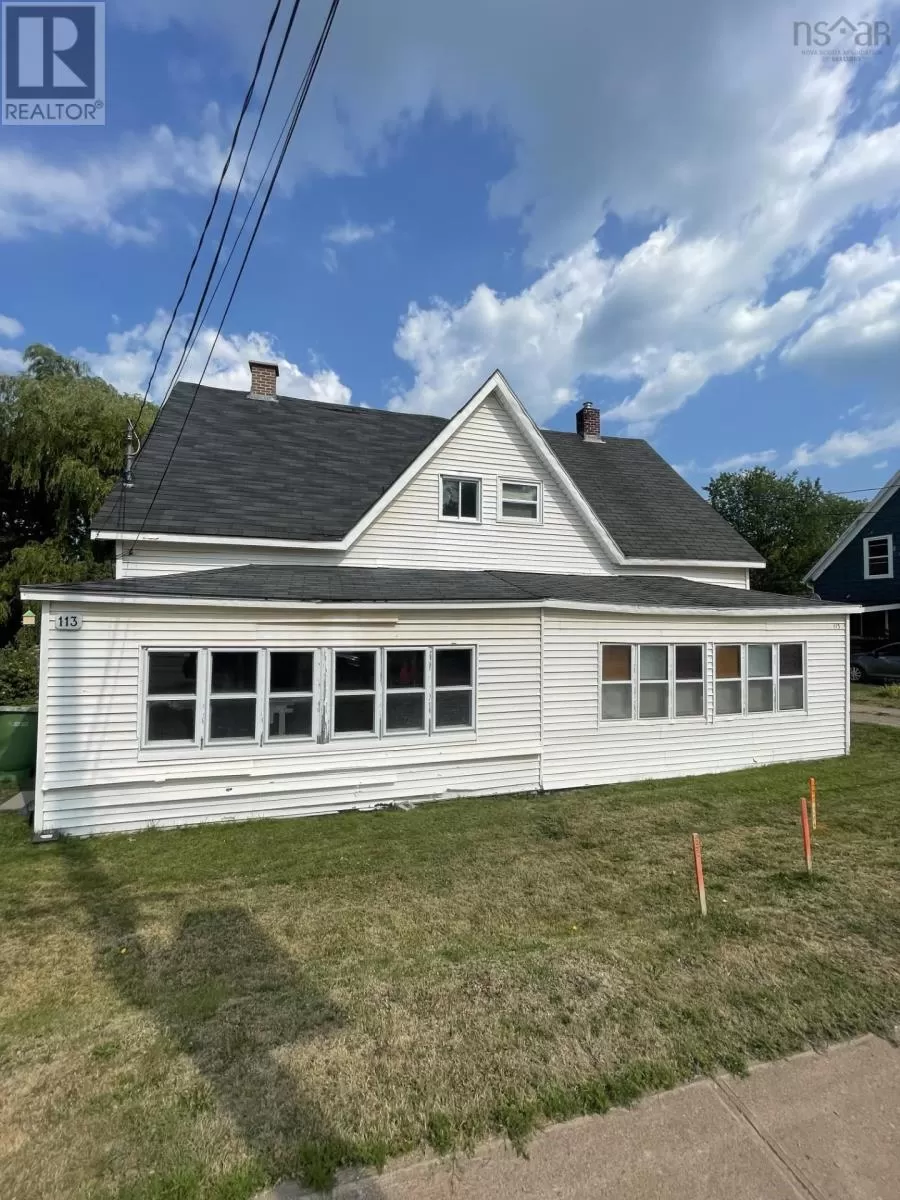 Duplex for rent: 113 Rutherford Street, Stellarton, Nova Scotia B0K 1S0