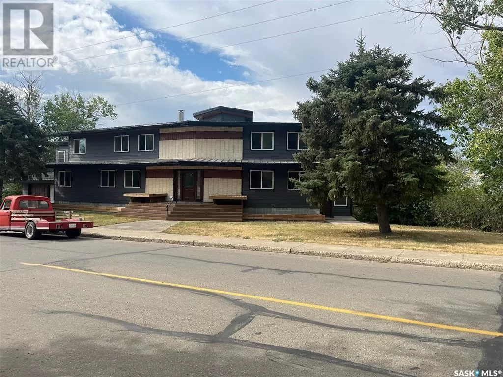 House for rent: 1130 Valley Street, Estevan, Saskatchewan S4A 0E3