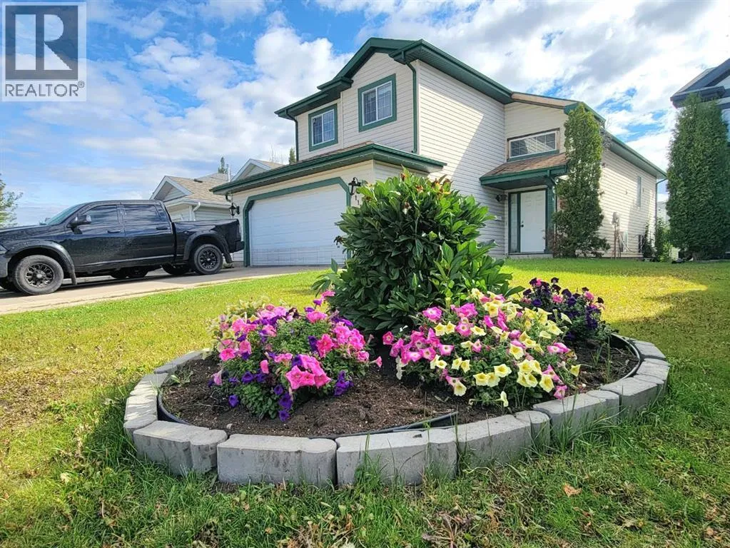 House for rent: 11317 92b Street, Grande Prairie, Alberta T8V 7E9