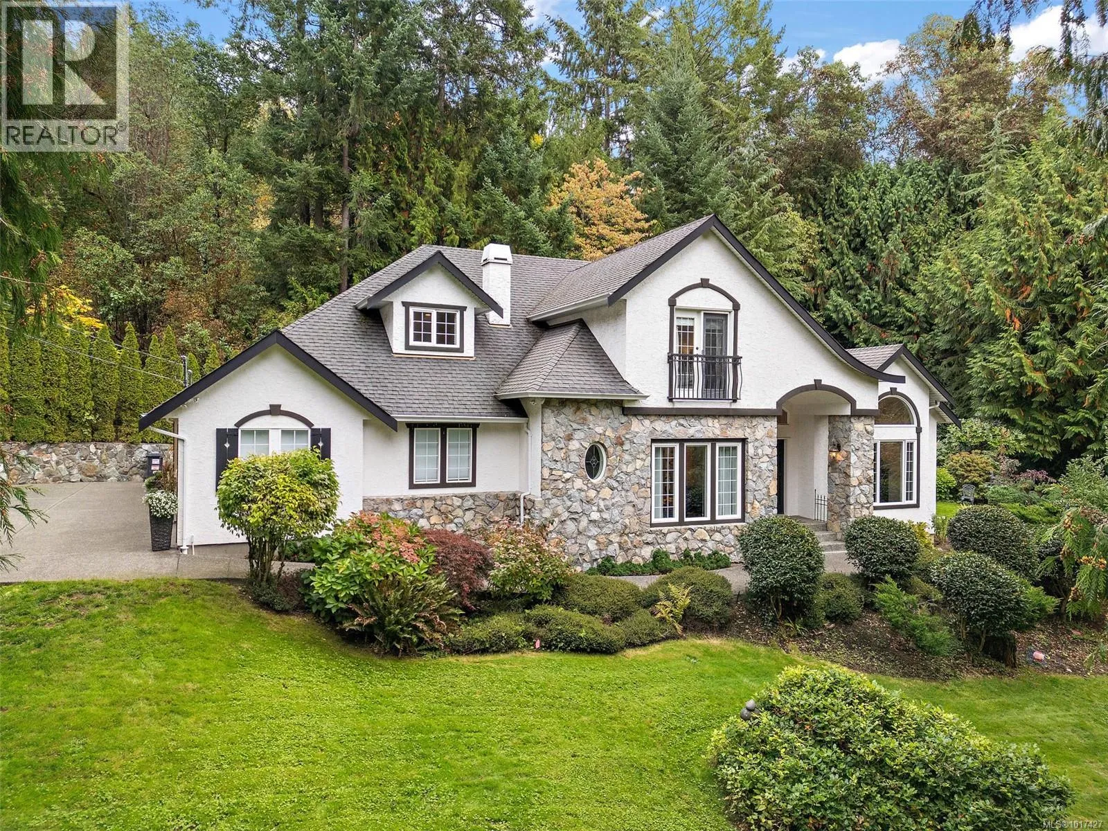 House for rent: 11327 Nitinat Rd, North Saanich, British Columbia V8L 5R8