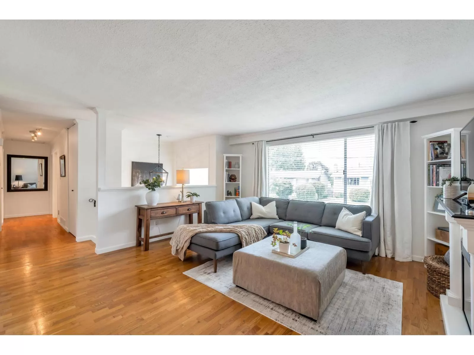 House for rent: 11344 86a Avenue, Delta, British Columbia V4C 2Y8