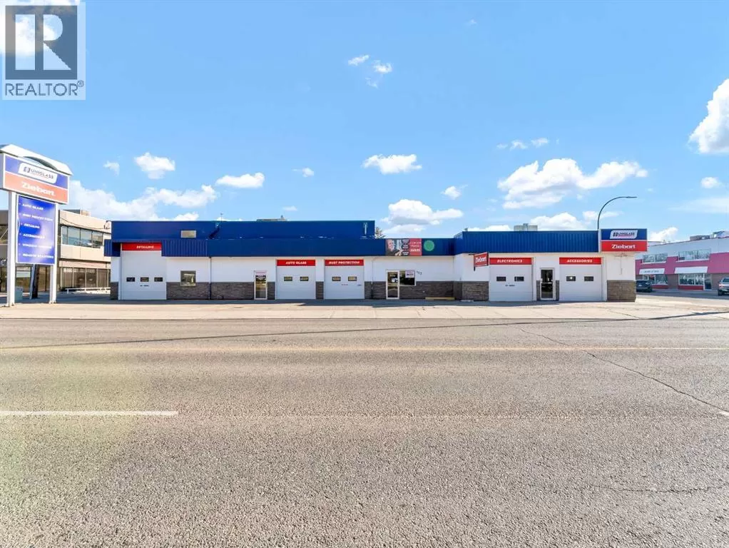 Commercial Mix for rent: 1137 & 1139 Kingsway Avenue Se, Medicine Hat, Alberta T1A 2Y1