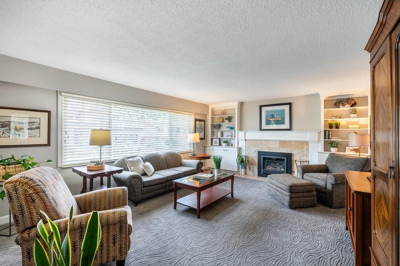 House for rent: 11384 74 Avenue, Delta, British Columbia V4C 1E1