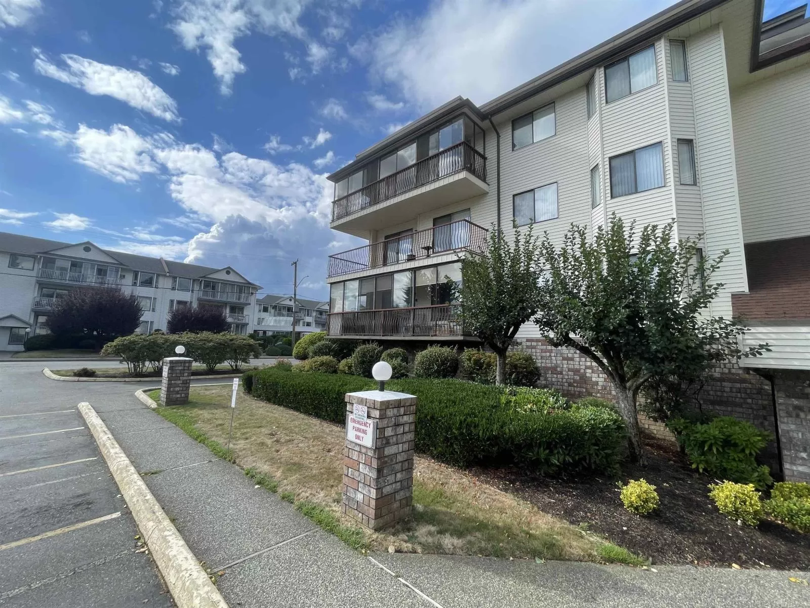 Apartment for rent: 114 2414 Church Street, Abbotsford, British Columbia V2T 3J7