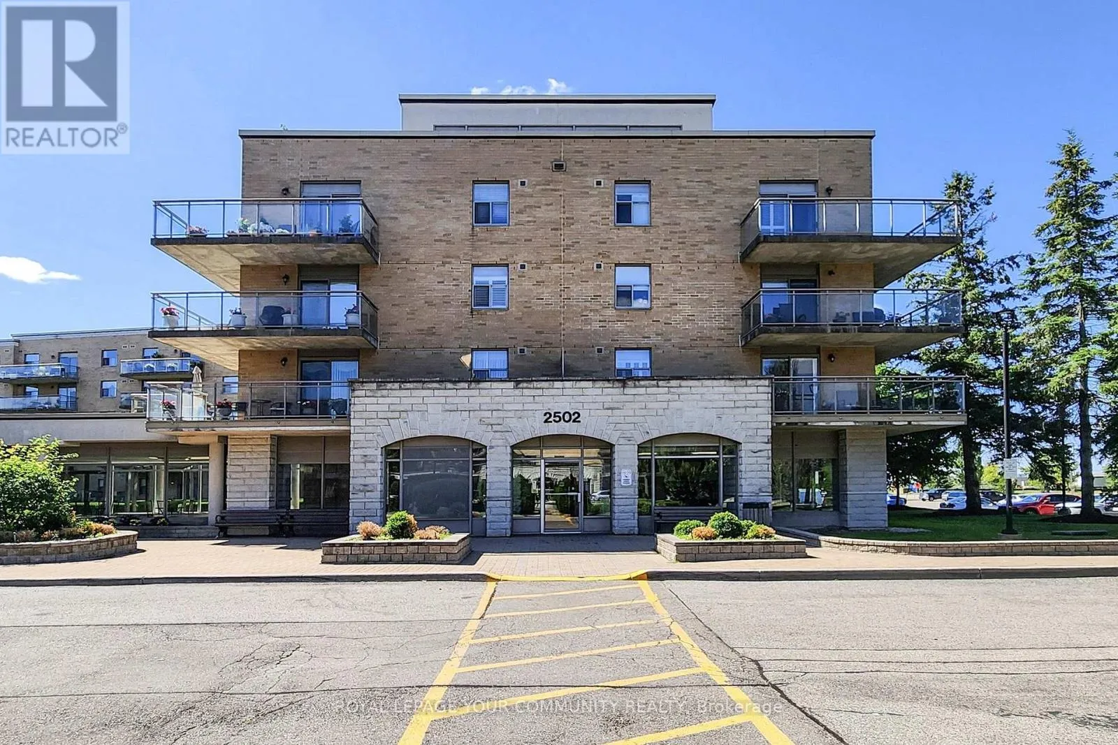 Apartment for rent: 114 - 2502 Rutherford Road, Vaughan, Ontario L4K 5N6