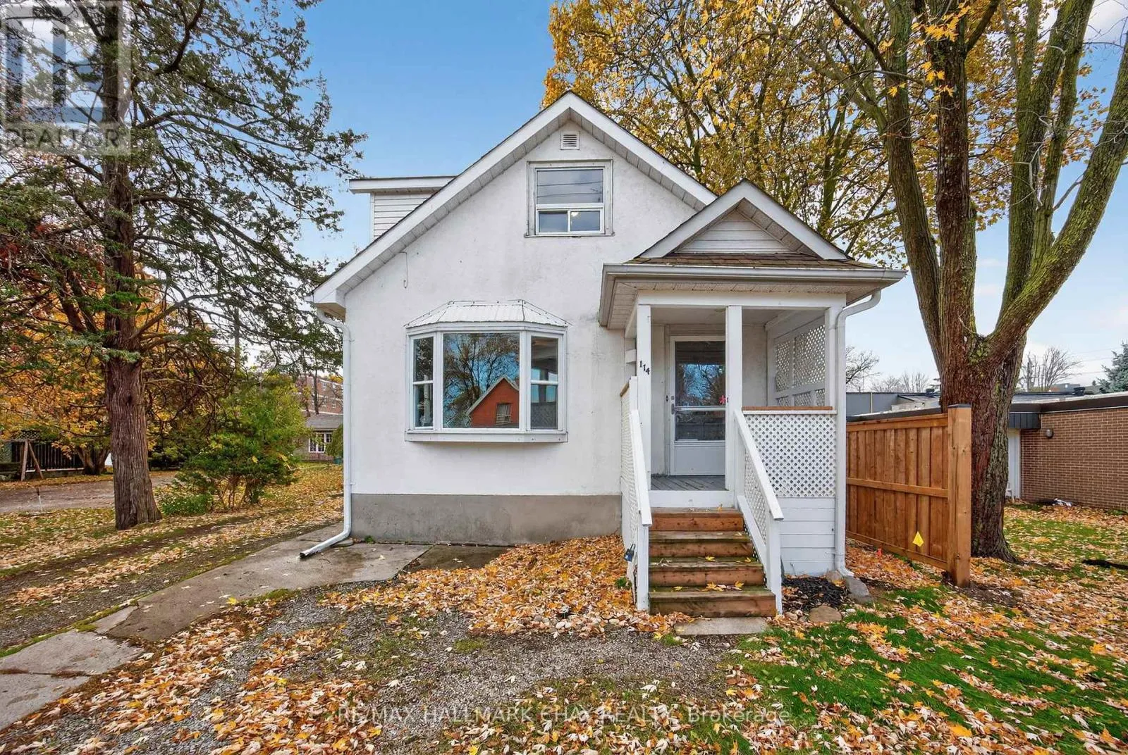 House for rent: 114 Burton Avenue, Barrie, Ontario L4N 2R8