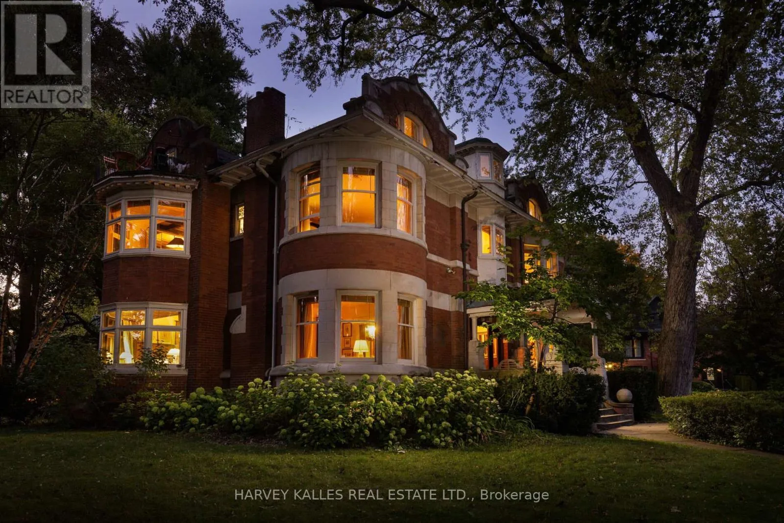 House for rent: 114 Glen Road, Toronto, Ontario M4W 2V9