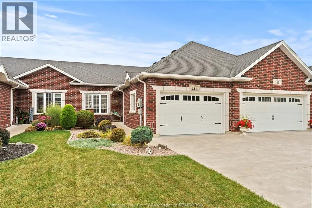 Row / Townhouse for rent: 114 Kimball Drive, Essex, Ontario N8M 0B8