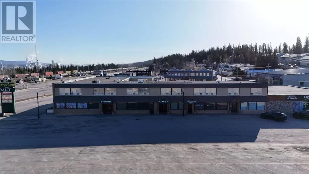 114 Park Street, Hinton, Alberta T7V 2B1