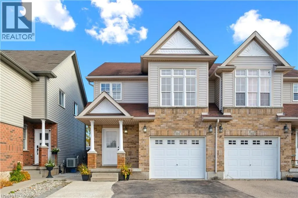 House for rent: 114 Woodbine Avenue, Kitchener, Ontario N2R 1X4