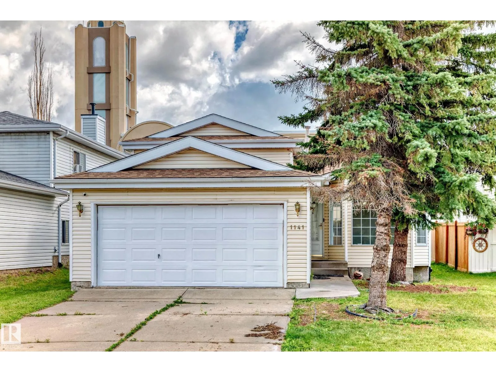 House for rent: 1141 60 St Nw, Edmonton, Alberta T6L 6R4