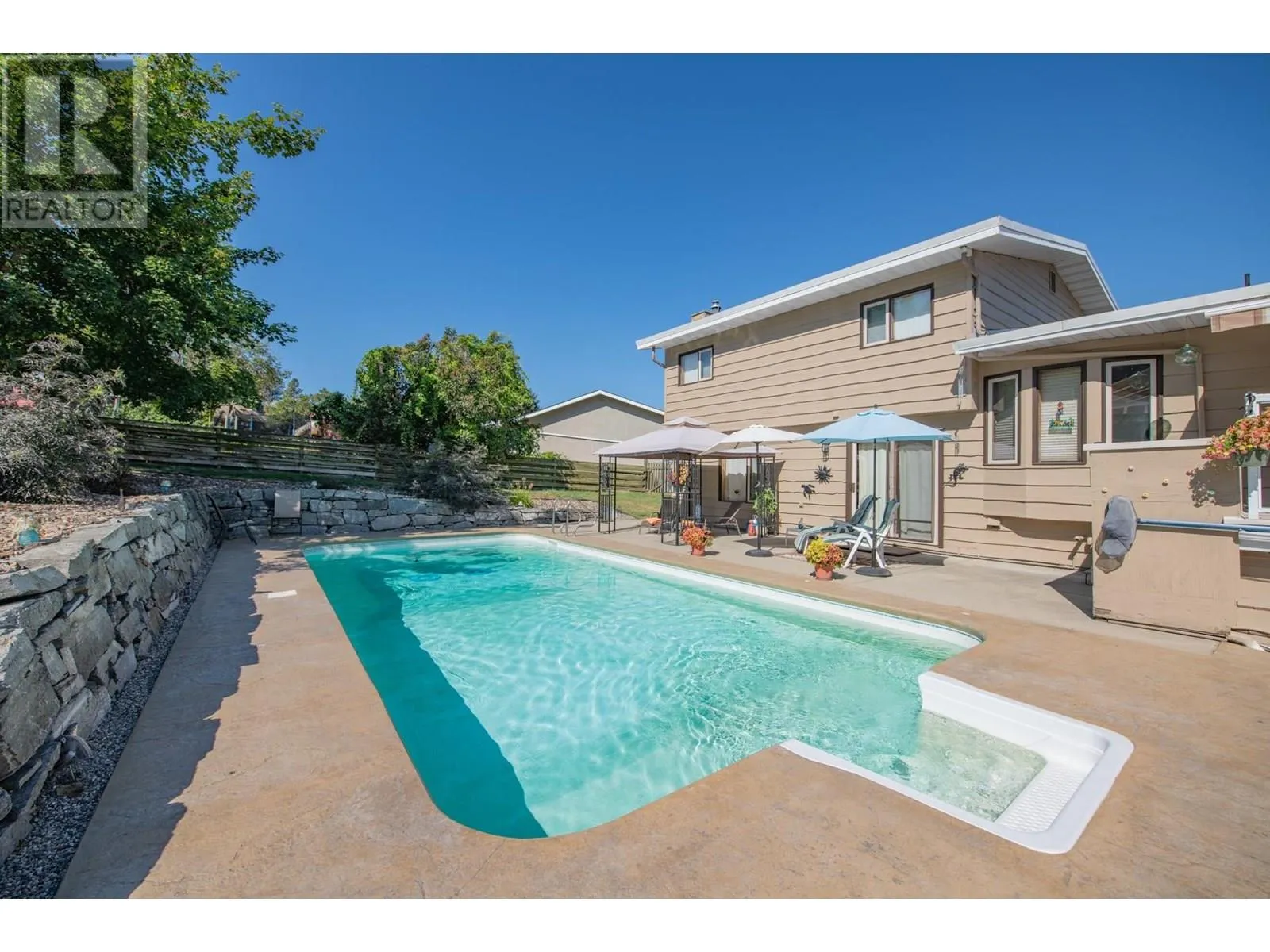 House for rent: 11410 Tassie Drive, Coldstream, British Columbia V1B 1H4