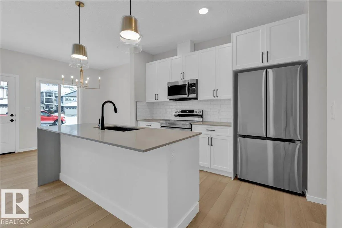 Duplex for rent: 1142 South Creek Wd, Stony Plain, Alberta T7Z 0J9